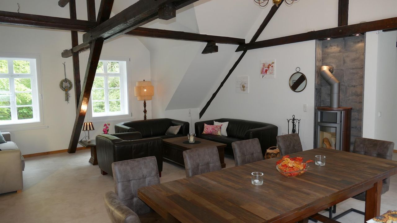 Wasserkraftwerk 2 Wohnzimmer Wasserkraftwerk 2 Wohnzimmer